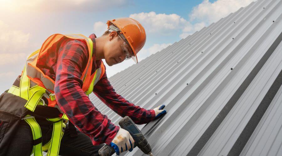 Professional Emergency Roof Repairs services in Institute, WV